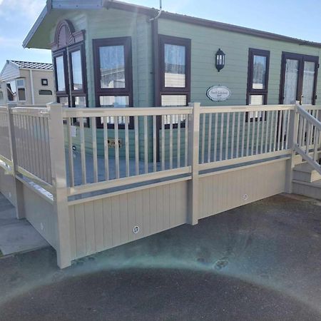 Palm Square 19 3 Bed Deluxe Caravan Chapel Saint Leonards Exterior photo