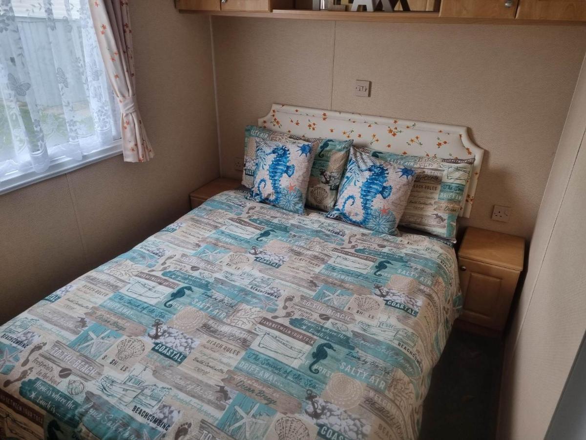 Palm Square 19 3 Bed Deluxe Caravan Chapel Saint Leonards Exterior photo